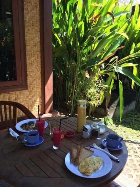 Mulia Home Stay Nusa Dua  Esterno foto